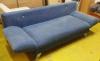 Kék ágyazható kanapé Segmüller